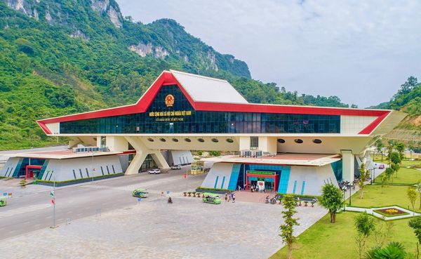 Việt Nam - Trung Quốc thí điểm vận chuyển hàng hóa 2 chiều qua cặp cửa khẩu tại Lạng Sơn