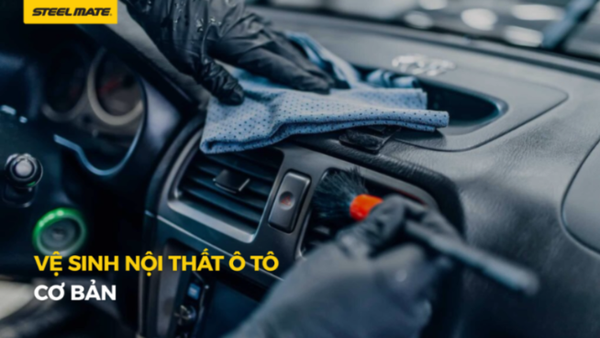 Vệ sinh nội thất ô tô: Khôi phục vẻ đẹp cho "xế yêu" của bạn