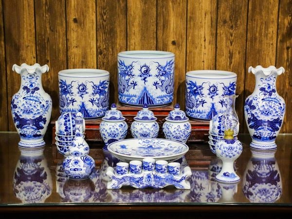 10 lỗi thường gặp khi bài trí bàn thờ gia tiên – Cách khắc phục chuẩn phong tục người Việt