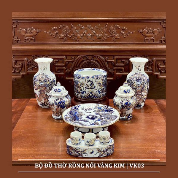 Bộ đồ thờ gia tiên cho bàn thờ nhỏ – Nhỏ nhưng không được “thiếu lễ”