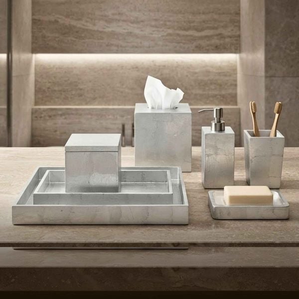 Bath Accessories 