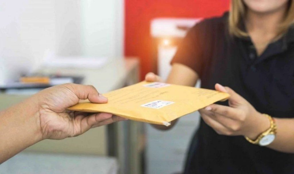Gửi hàng tiết kiệm là gì? Cách giao hàng an toàn, hiệu quả
