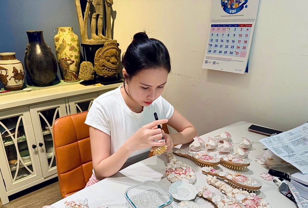 Làm đồ handmade là công việc làm thêm tại nhà cho phụ nữ
