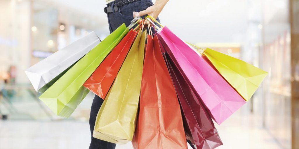 Kinh doanh hàng xách tay là bán hàng hóa mua từ nước ngoài về