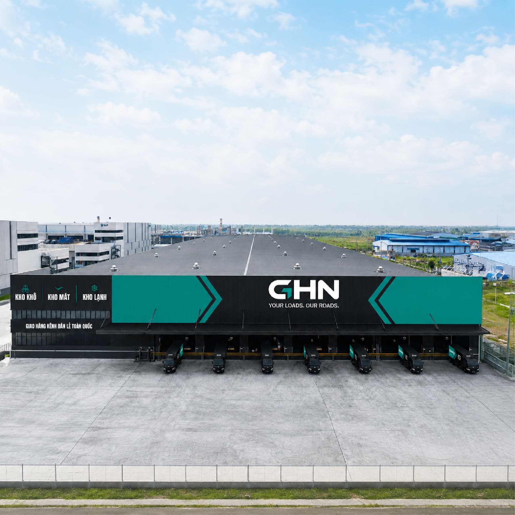 HẠ TẦNG LOGISTICS VỮNG MẠNH<br>KẾT NỐI MẠNG LƯỚI PHÂN PHỐI BẮC – NAM</br>