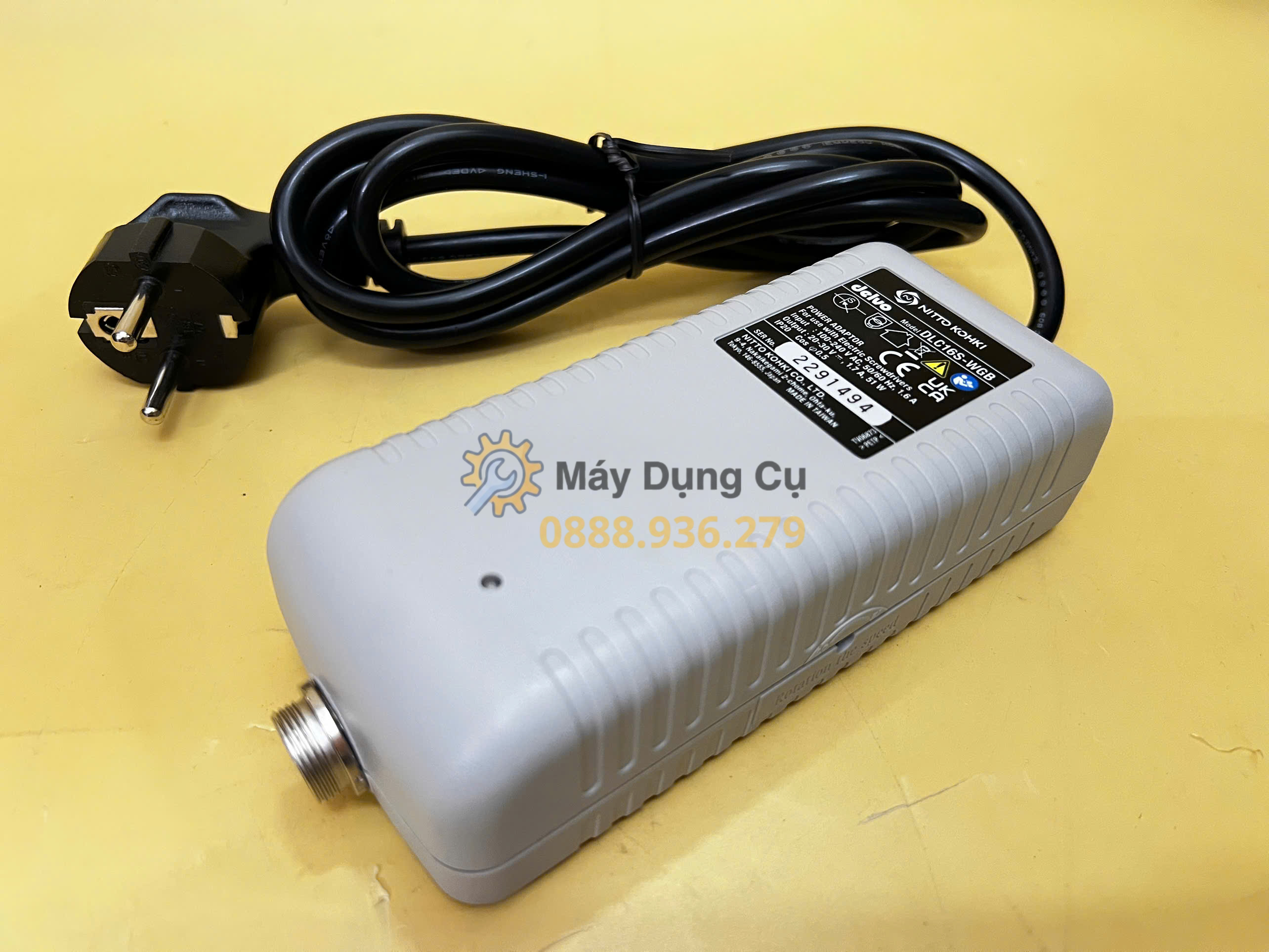 Adapter nguồn Nitto DLC16S-WGB dùng cho dây chuyền lắp ráp
