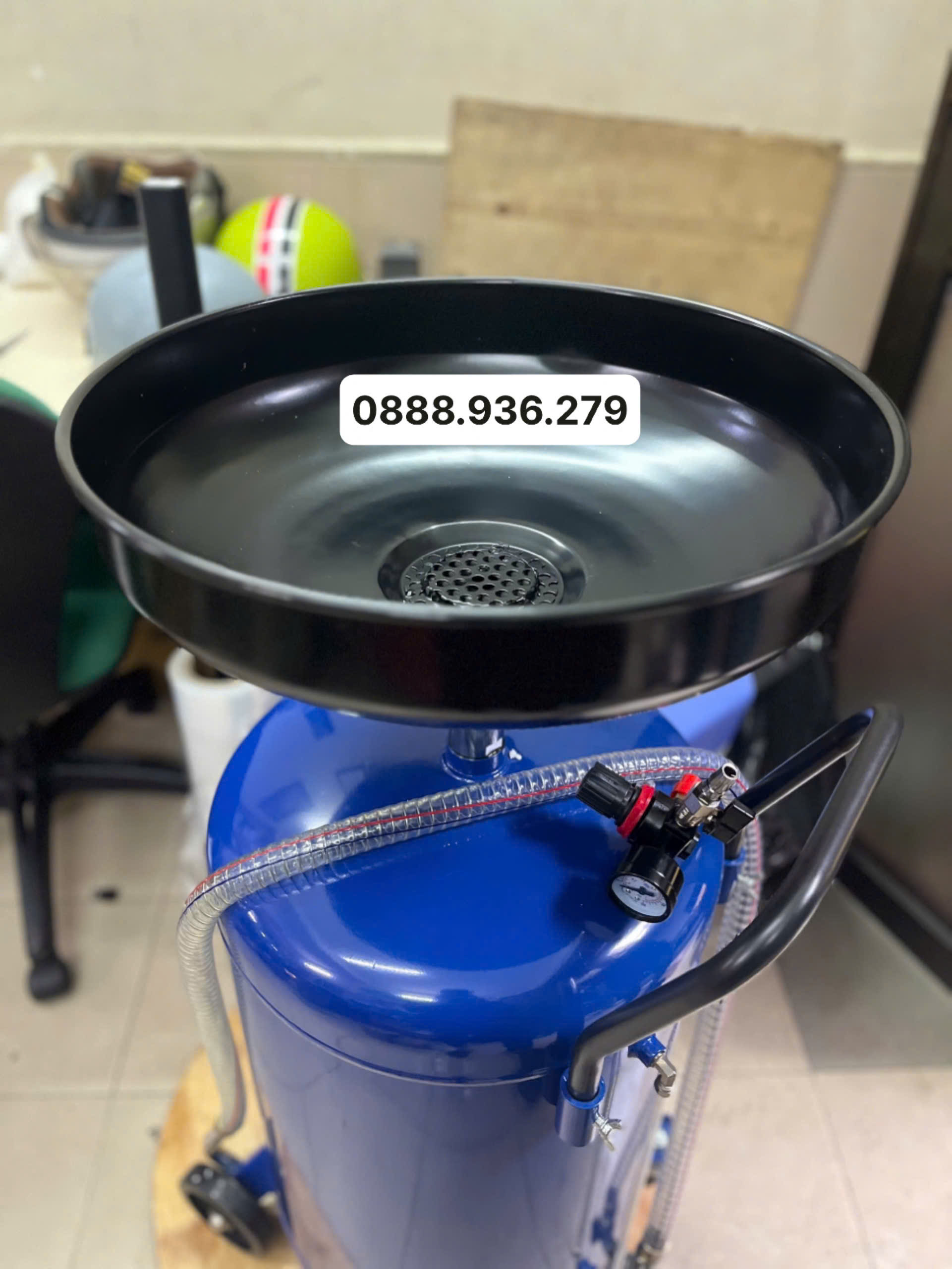 Bình chứa hút nhớt thải Wadfow WKD1A07 chuyên nghiệp