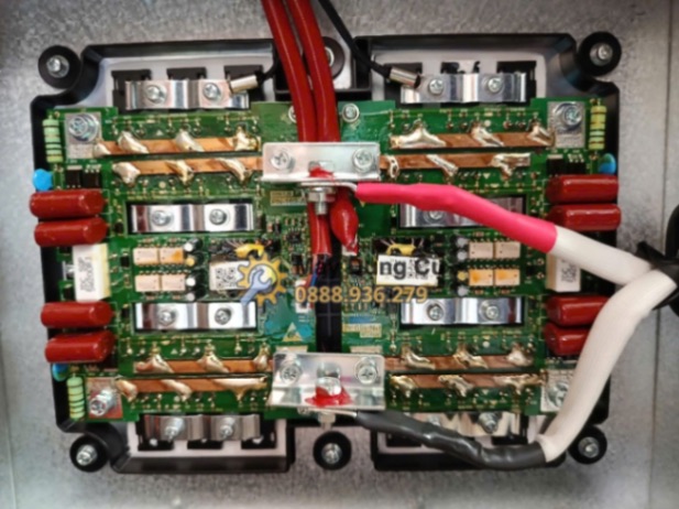 Bo mạch công suất bên trong máy hàn TIG AC DC Jasic