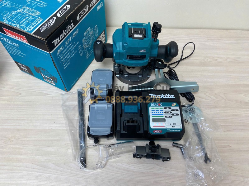 Makita RP001GZ full bộ pin sạc hộp và phụ kiện đi kèm