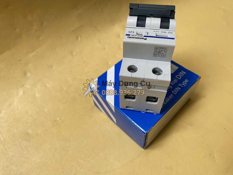 Cầu dao chống giật RCBO Panasonic BBDE22531CNV chính hãng 25A