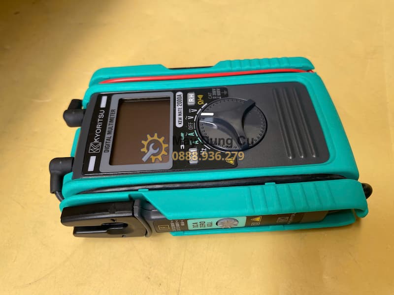 Chi tiết đầu kẹp mở và màn hình hiển thị LCD Kyoritsu 2000A