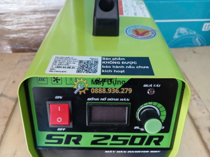 Công tắc và núm chỉnh dòng máy hàn JET-SR250R