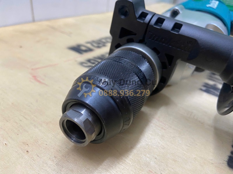 Đầu kẹp 13mm Makita HP2051 thay mũi khoan nhanh