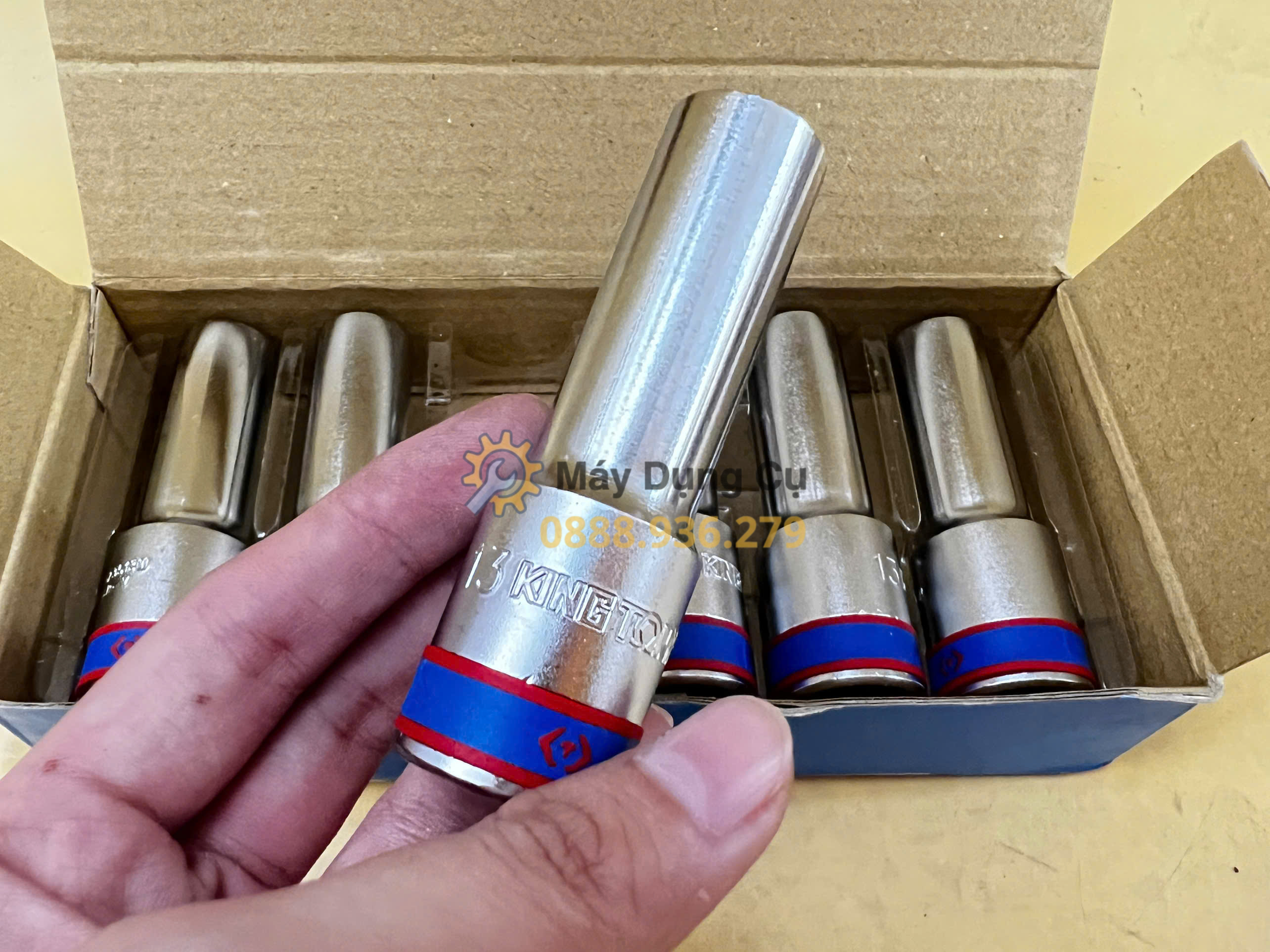 Đầu tuýp 13mm 6 góc dài 77mm Kingtony 423513M
