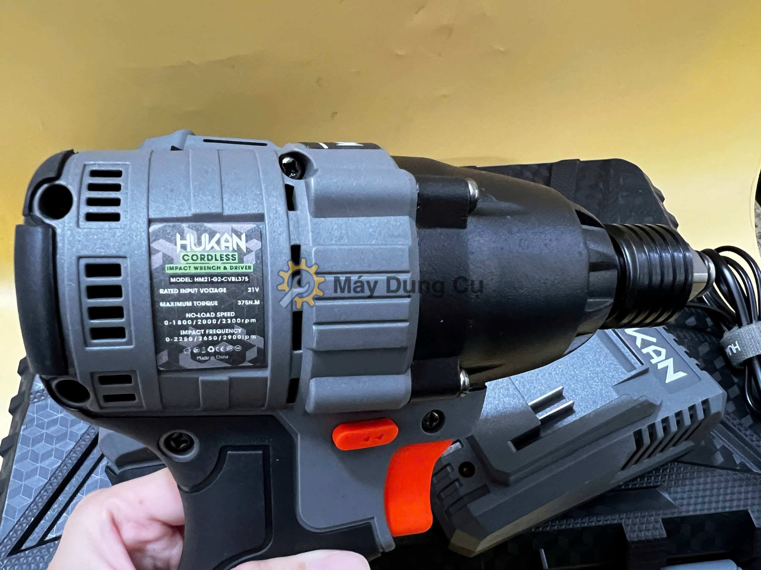 Máy siết bulong pin Hukan HM21-G2-CVBL375 công nghệ BL không chổi than