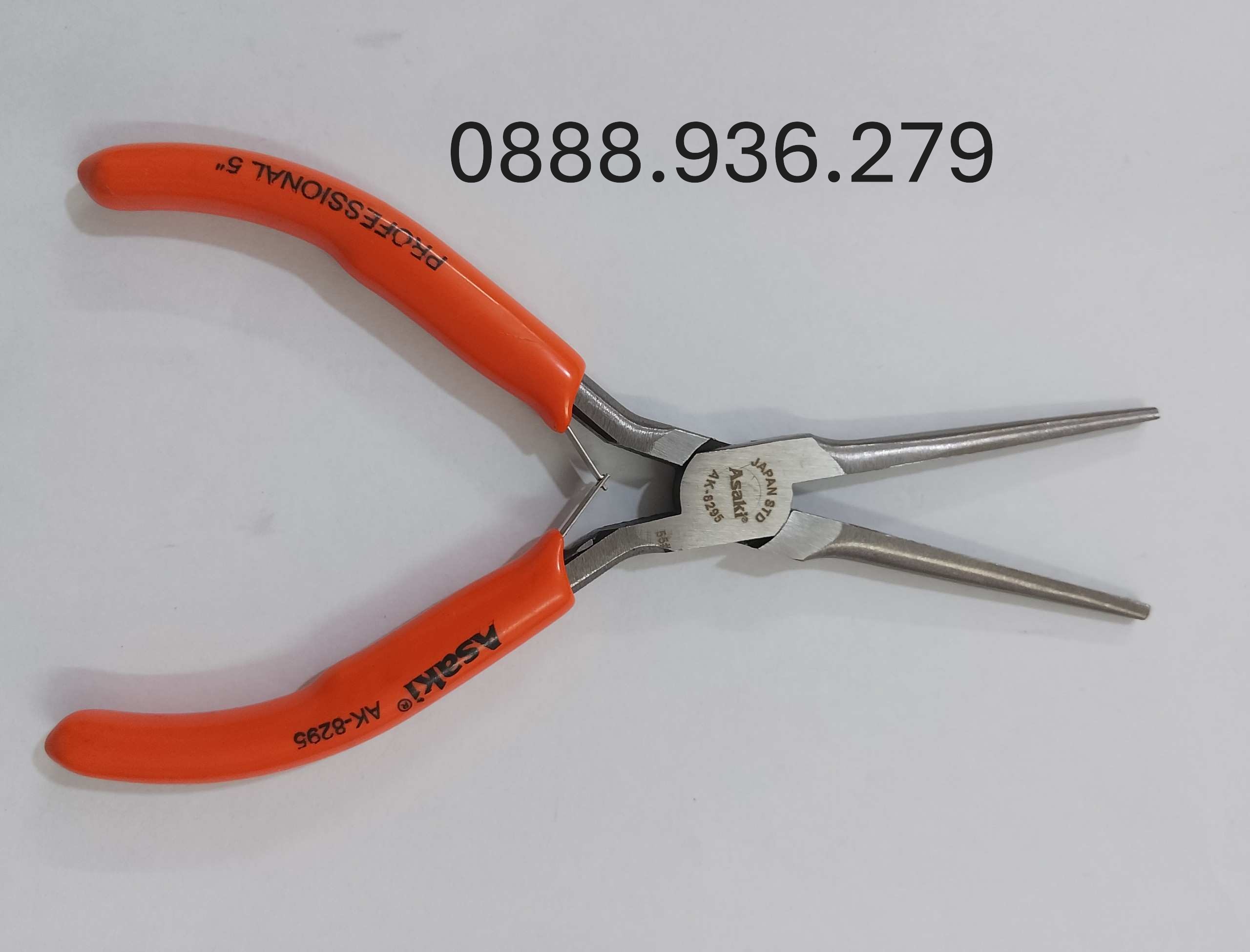 Kìm nhọn Asaki AK-8295 bền bỉ