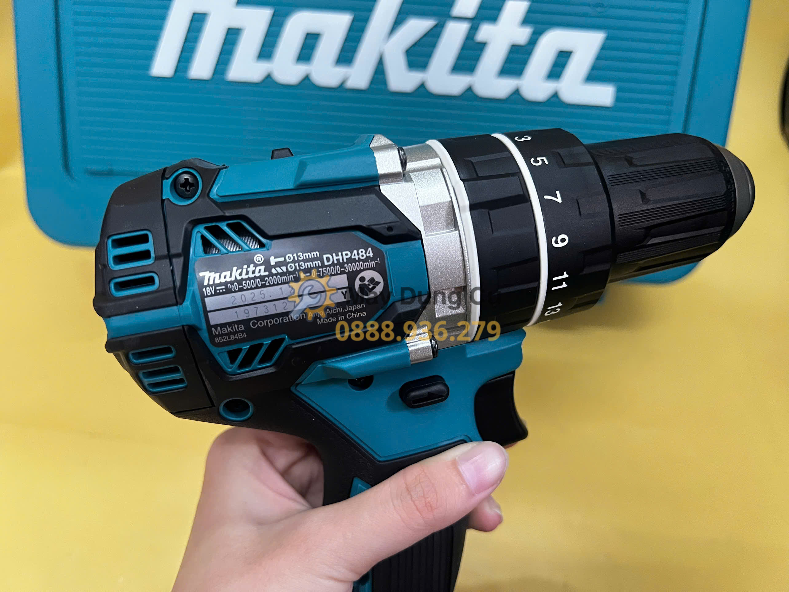 Makita DHP484RT máy khoan búa pin 18V
