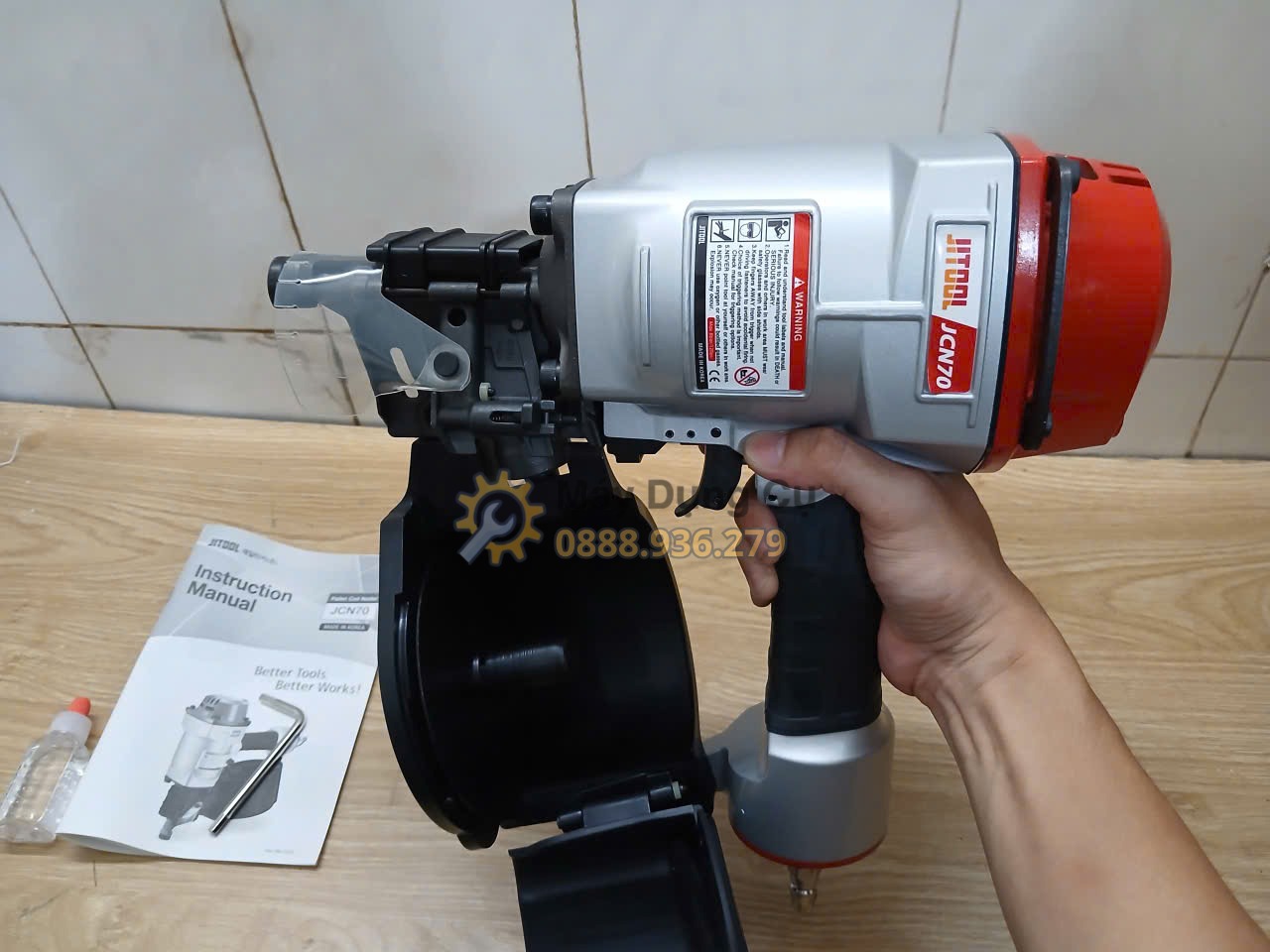 Máy bắn đinh cuộn JIT JN70C dùng cho xưởng gỗ và sản xuất pallet