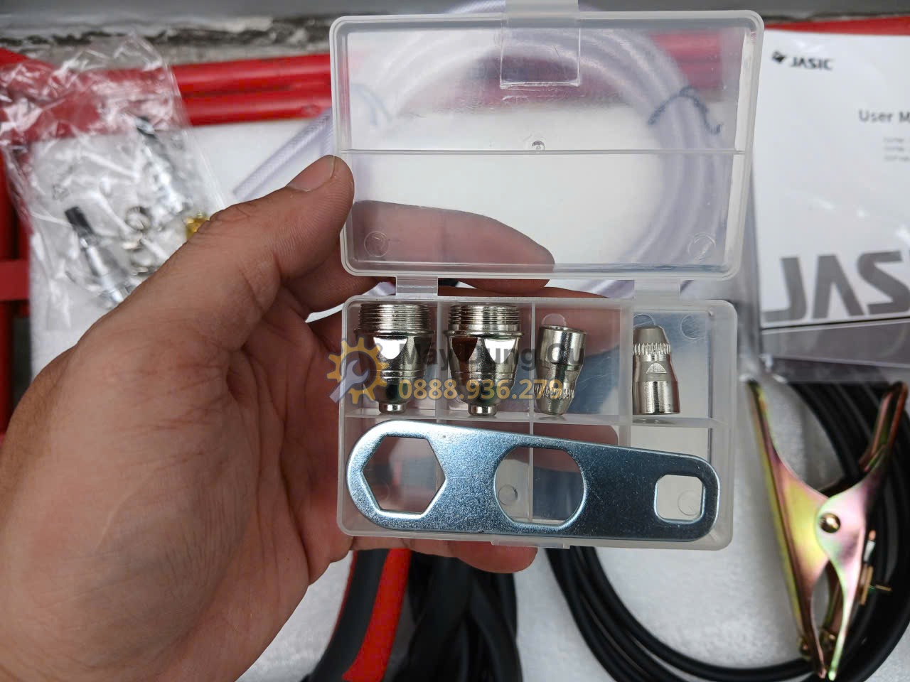 Máy cắt Plasma Jasic CUT80 L225 II phục vụ thi công cơ khí