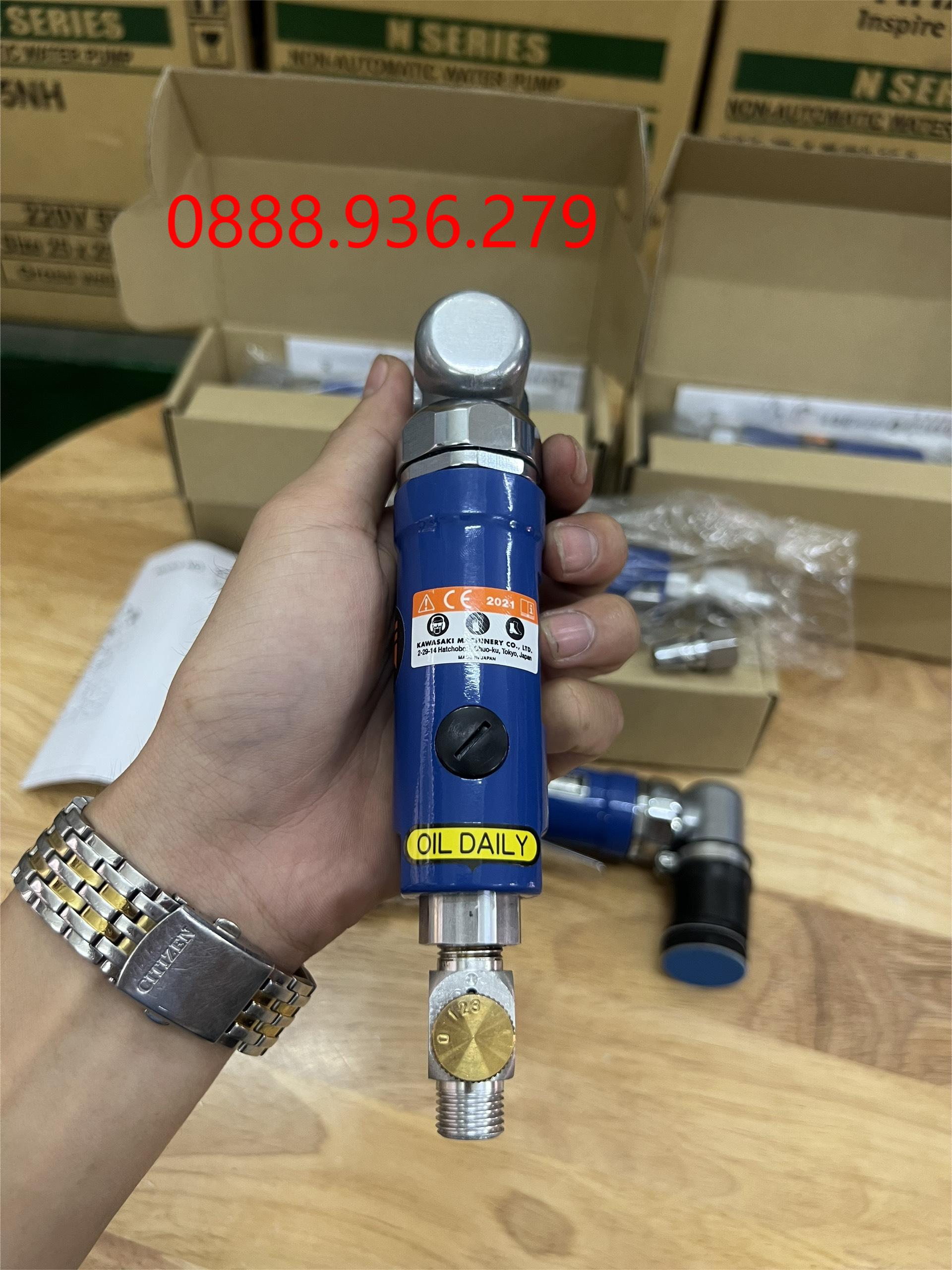 Máy chà nhám Kawasaki KPT-3530 - góc nghiêng
