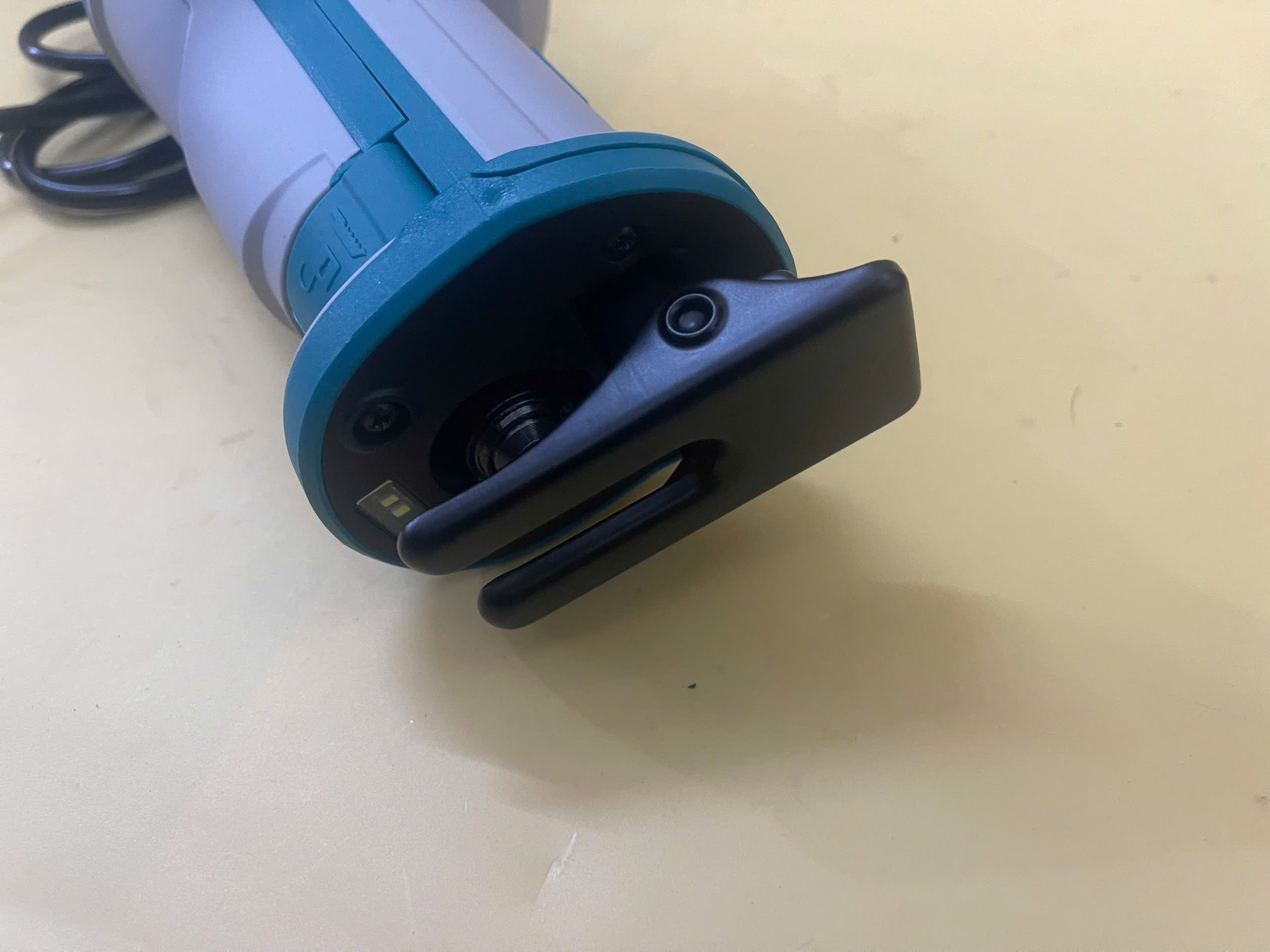 Máy cưa kiếm 1200W Total TS1001201 chính hãng công suất 1200W tốc độ 1000-2800rpm