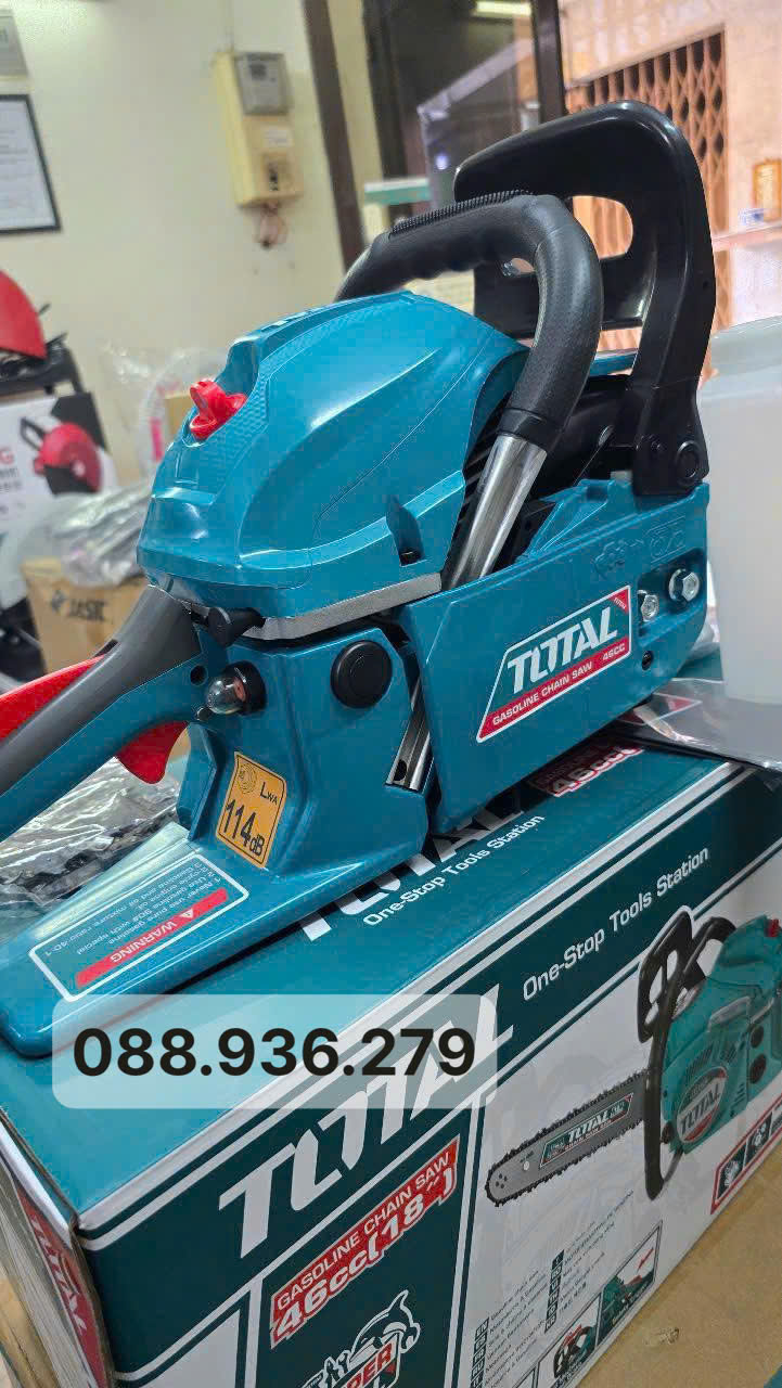 Sản phẩm chính hãng – Máy cưa xích xăng Total TG5451811 lam 445mm