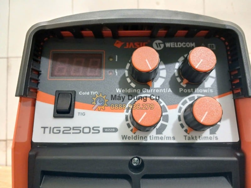 Máy hàn TIG nguội Jasic TIG250S W228 - bang dieu khien can canh