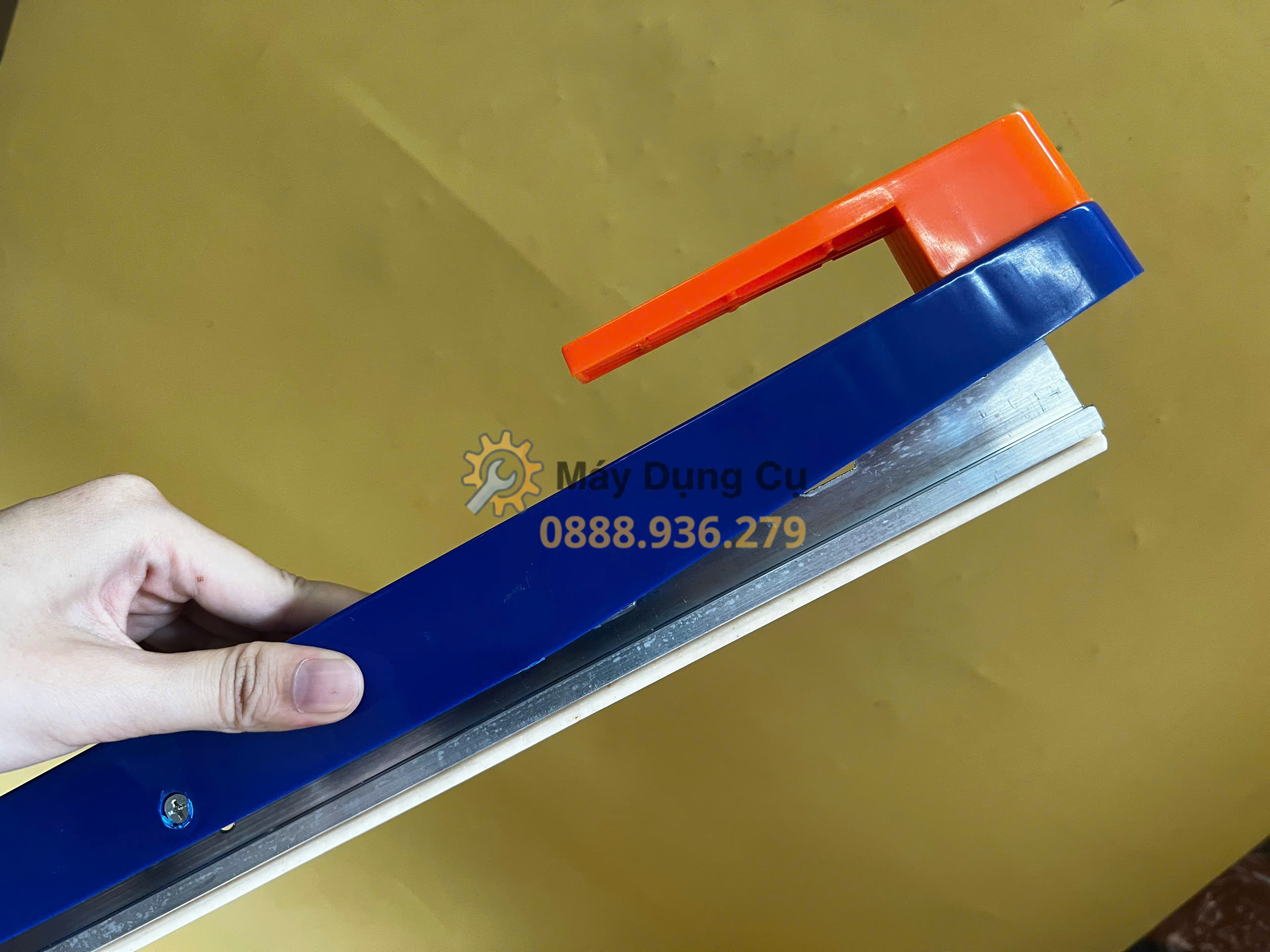 Máy hàn miệng túi cầm tay WADFOW WXY2004