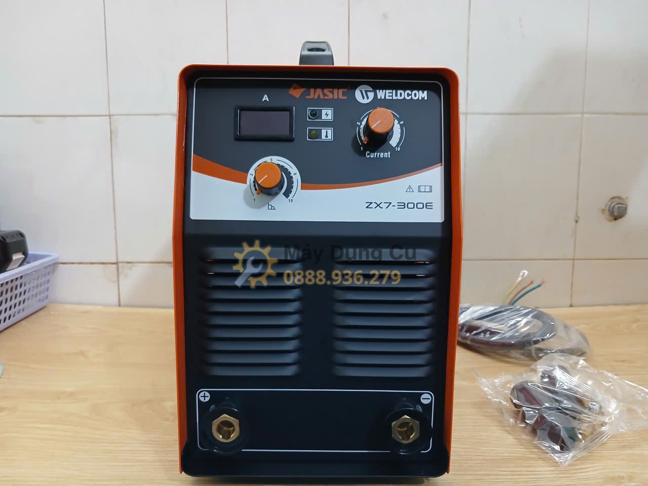 Máy hàn que điện tử Jasic ZX7-300E chính hãng Máy hàn que điện tử Jasic ZX7-300E chính hãng