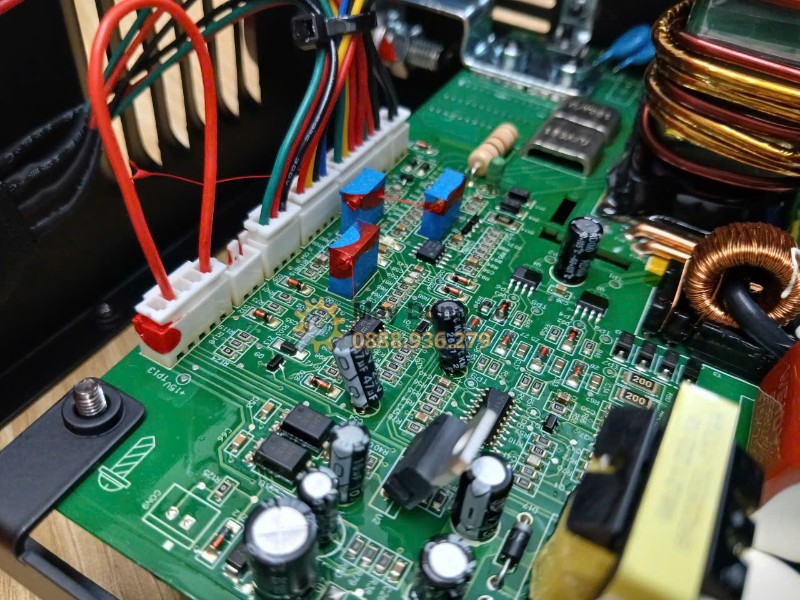 Máy hàn que Jasic ZX7-250E - bo mach ket noi day dan