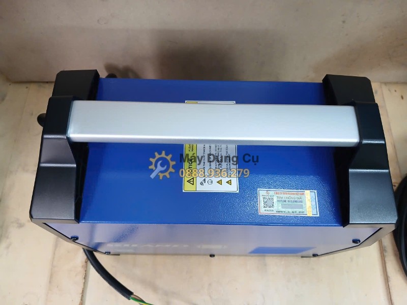 may han que riland arc 400ds mat day co tem thong tin