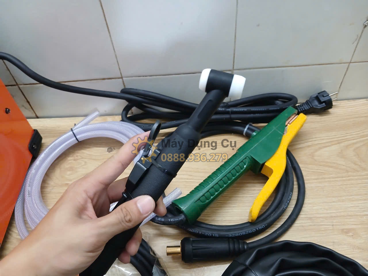 Máy hàn TIG Jasic model W227