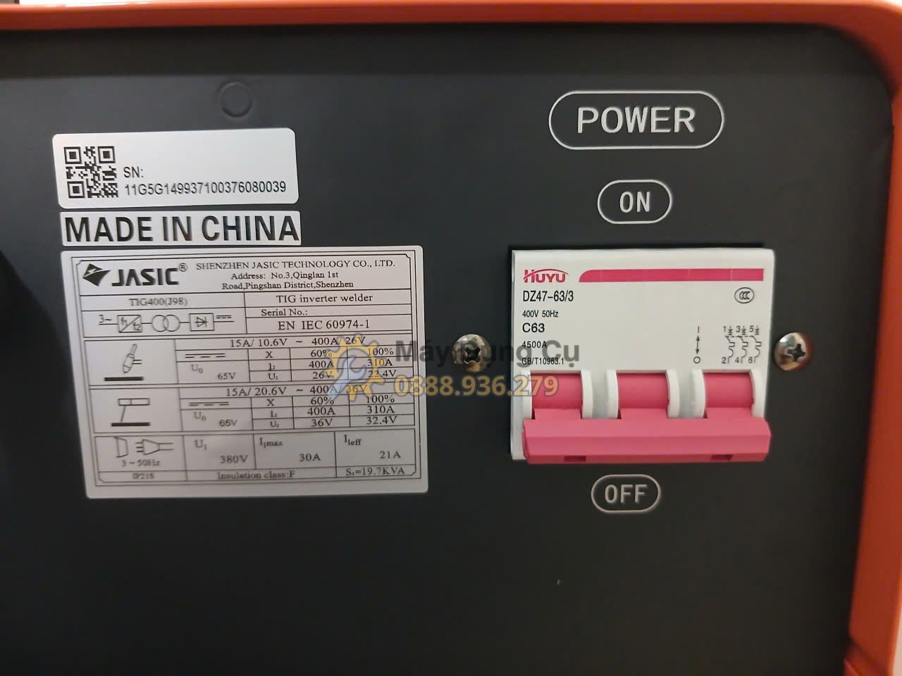 Máy hàn TIG Jasic TIG-400 J98 vận hành bằng nguồn điện 380V