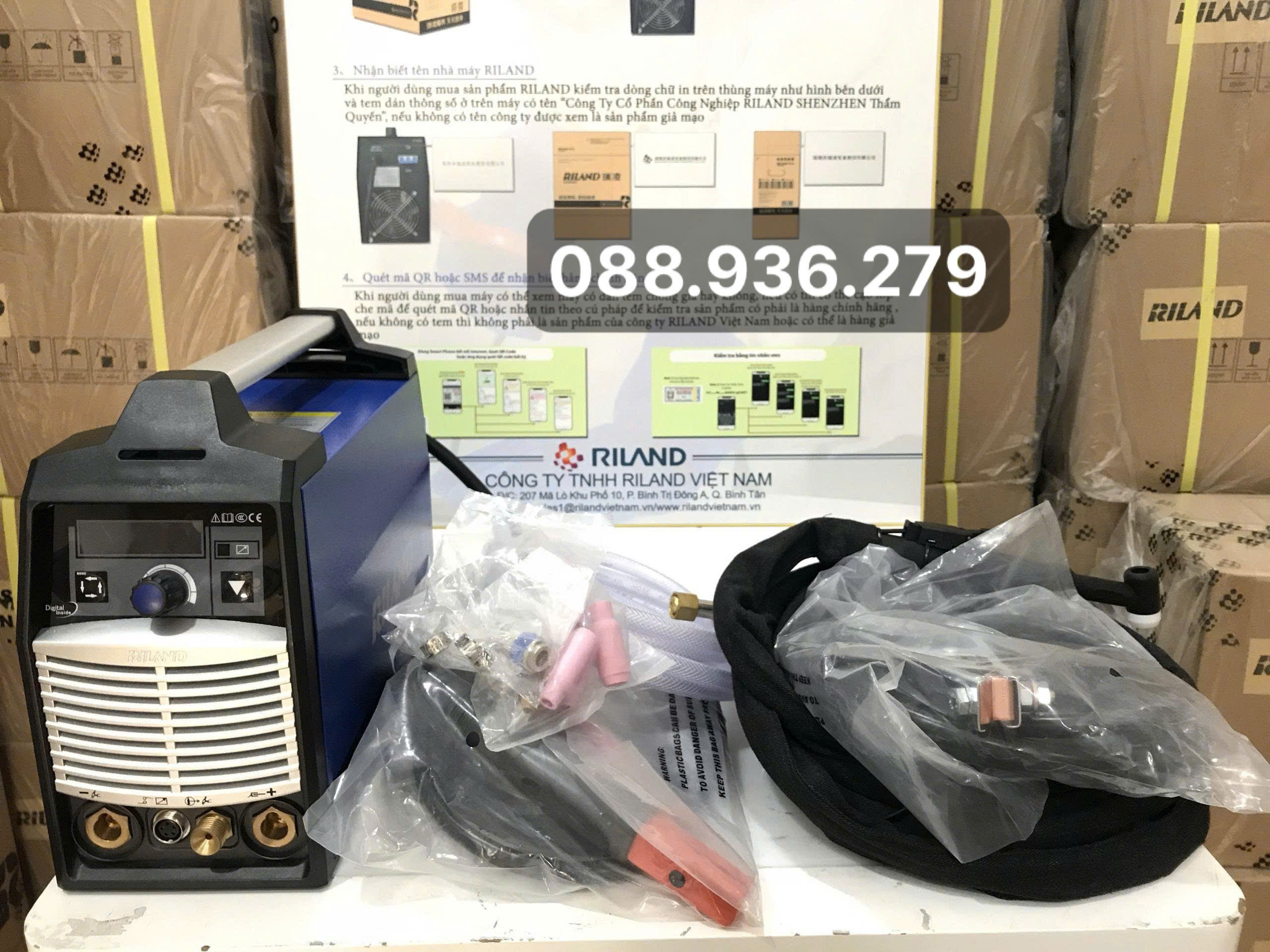 Máy hàn TIG Riland 200PAC/DC GDM - chi tiết mặt trước
