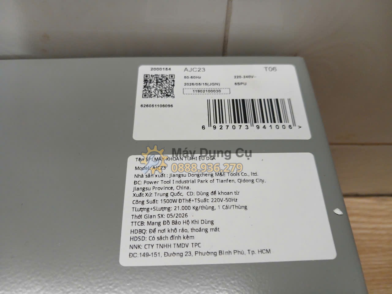 Máy khoan từ DCA AJC23 1500W phục vụ khoan thép trong xưởng cơ khí