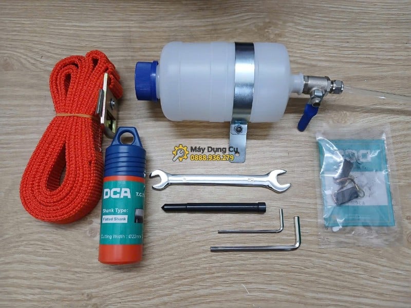 Bộ phụ kiện đi kèm máy khoan từ DCA AJC30