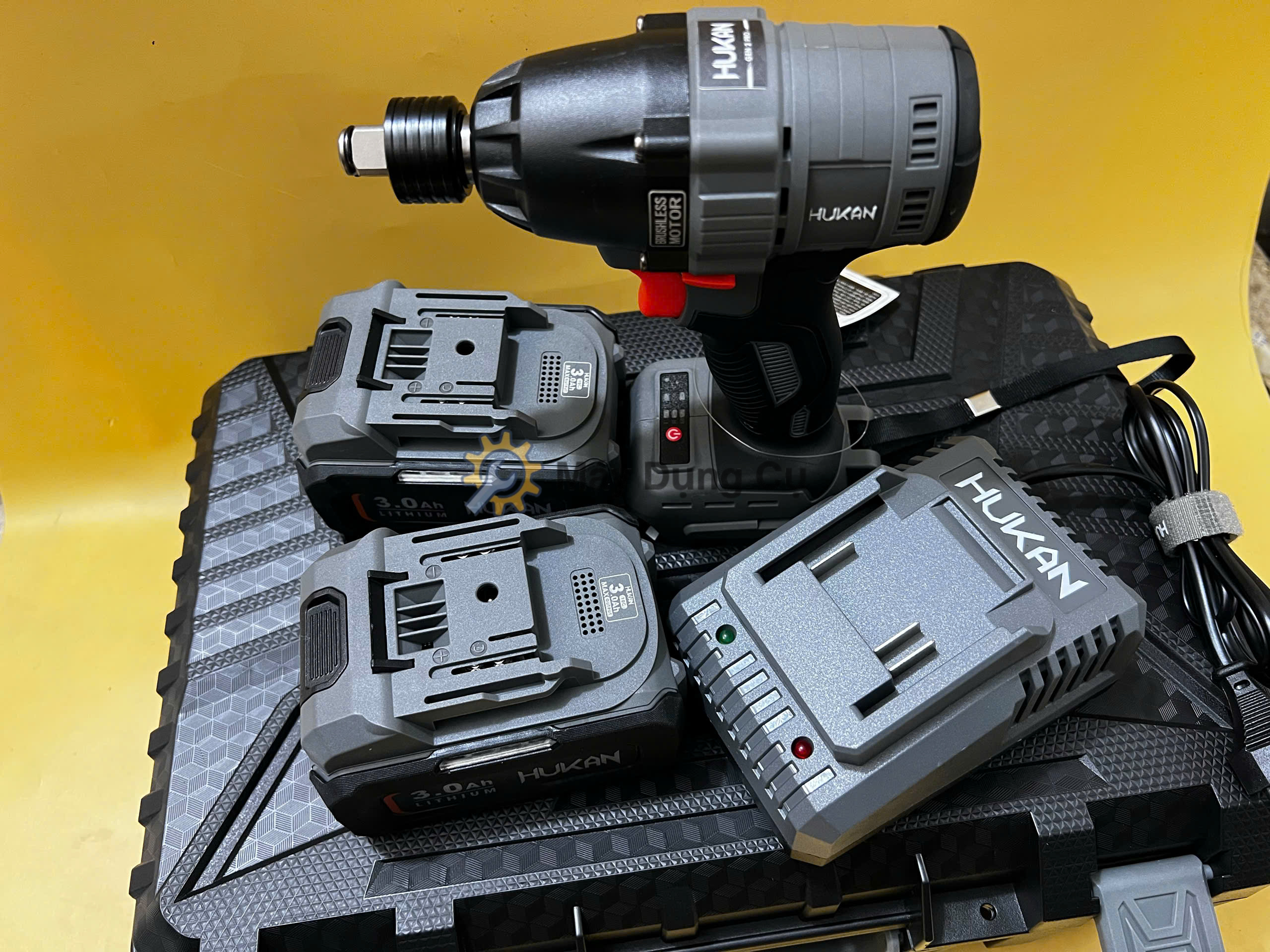 Máy siết bulong pin 2 trong 1 Hukan HM21-G2-CVBL375 21V brushless