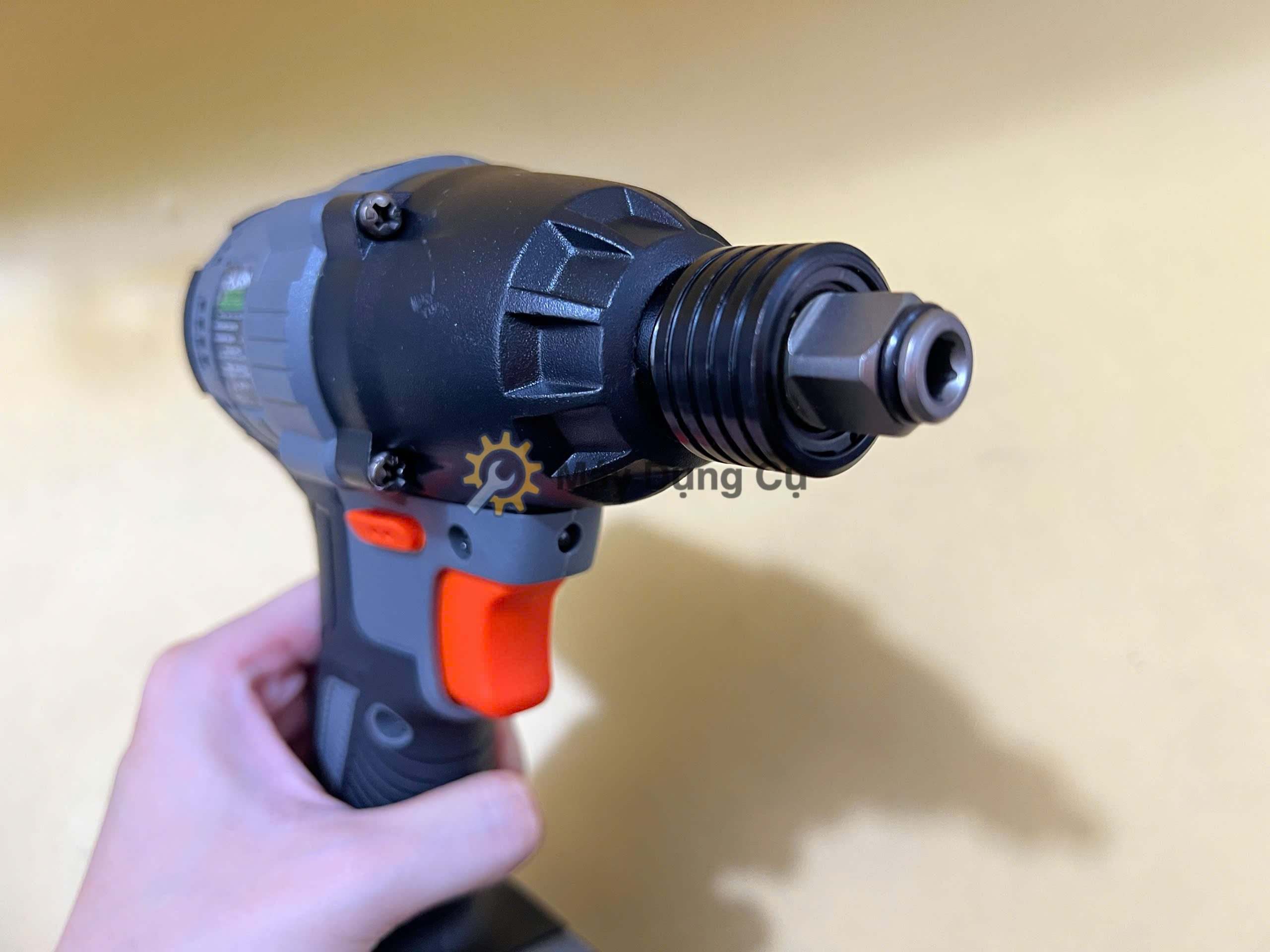 Máy siết bulong pin Hukan HM21-G2-CVBL375 chính hãng 21V 375Nm