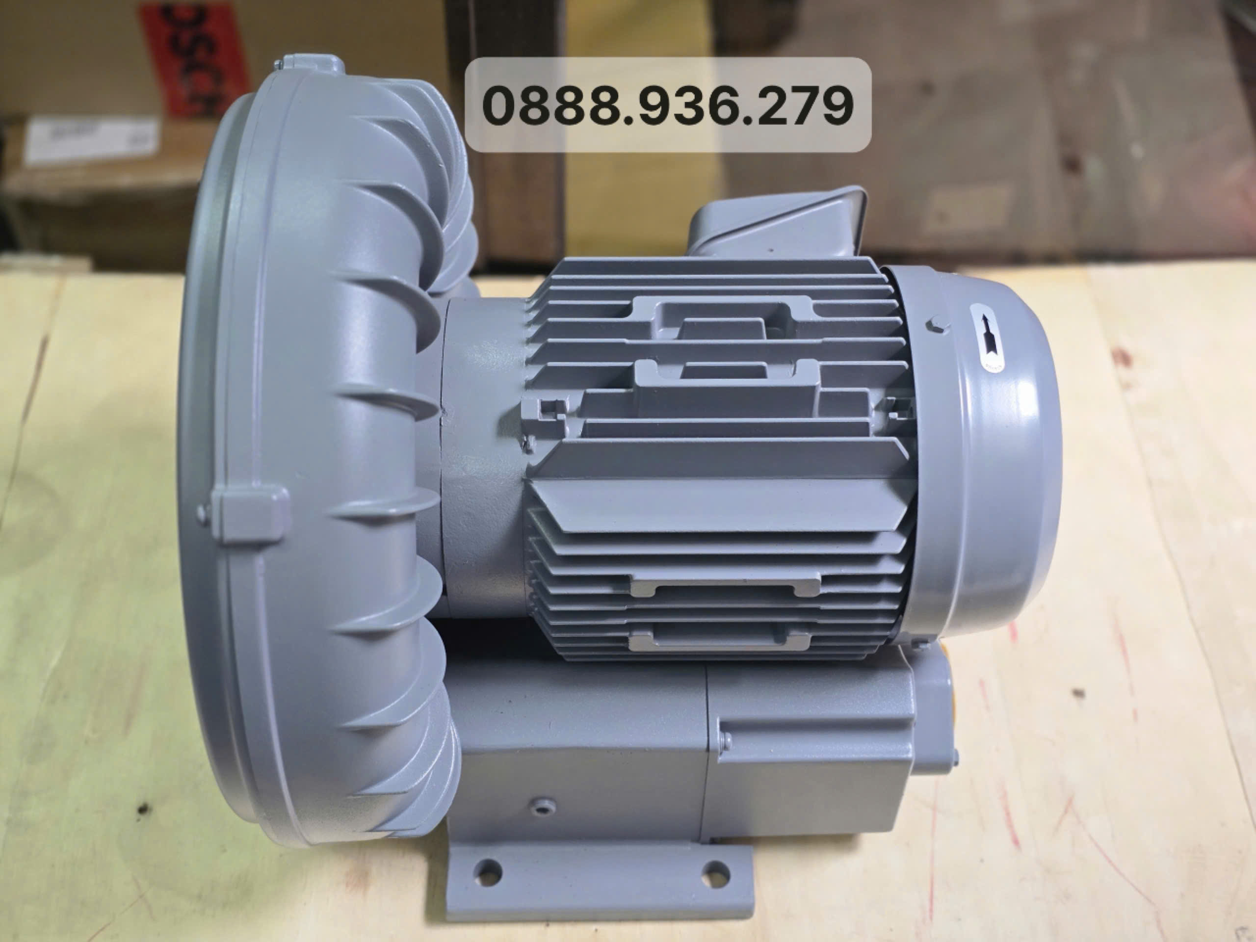 Máy thổi khí con sò Hitachi VB-020-DN 1.5 kW chính hãng