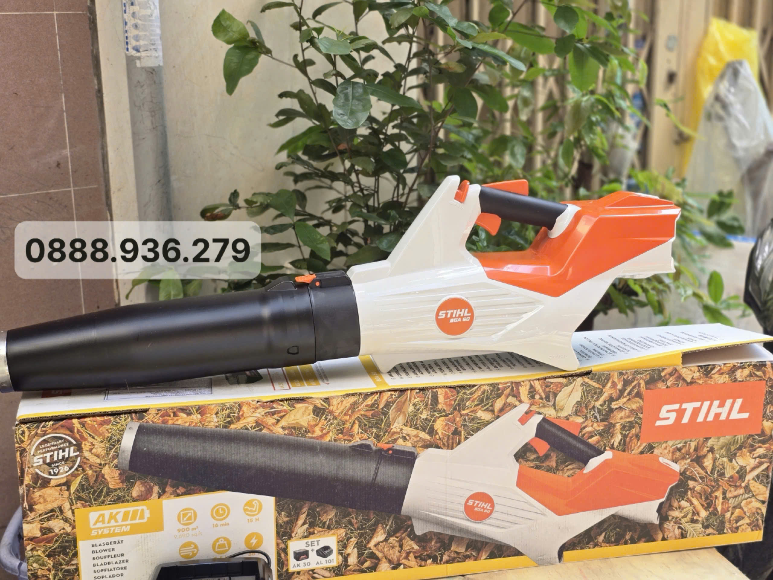 Máy thổi lá cầm tay STIHL BGA60 – nhẹ 2.3kg, dễ thao tác, vệ sinh sân vườn