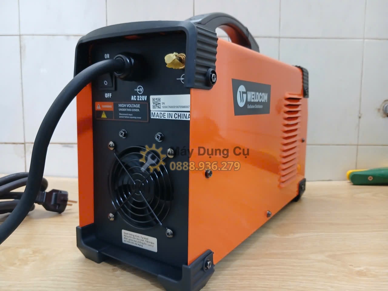 Máy hàn TIG Jasic W224 dùng điện 220V Máy hàn TIG Jasic W224 chính hãng dùng nguồn điện 220V