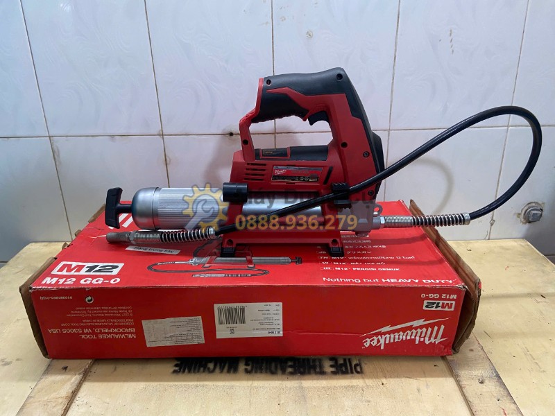 Milwaukee M12 GG-0 chưa kèm pin sạc