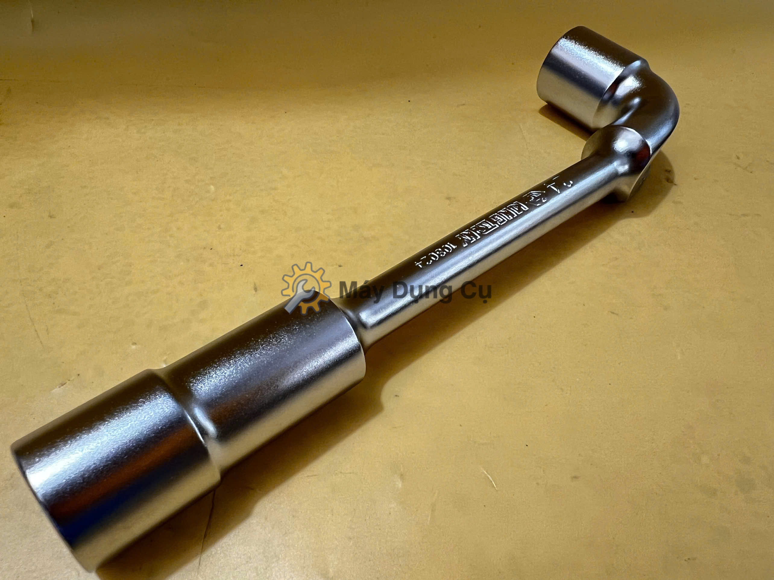 Ống tuýp Kingtony 1080-24 24mm chính hãng Đài Loan