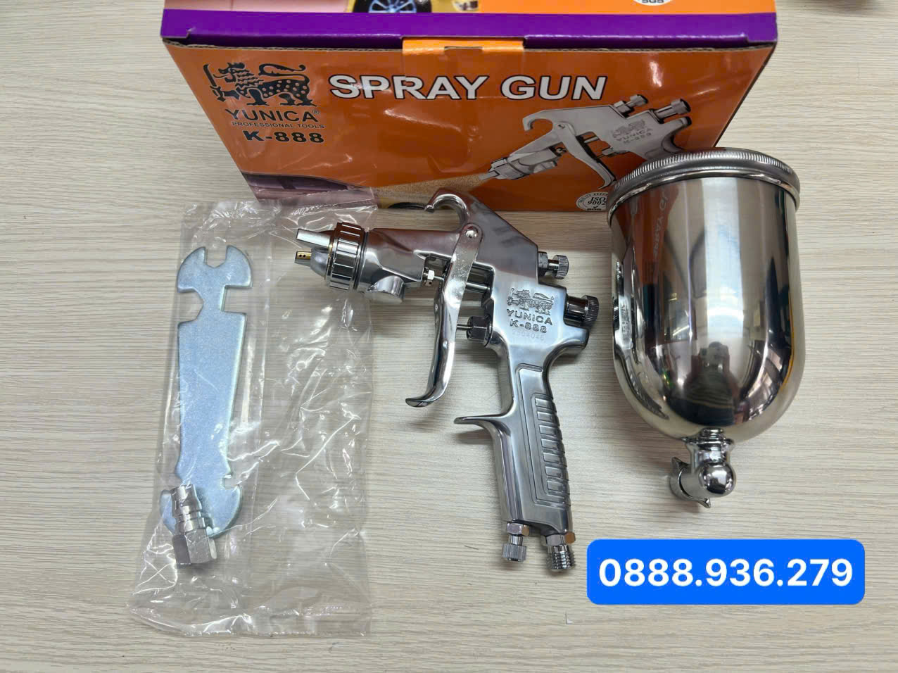 Súng phun sơn Yunica K888-G1.5 giá tốt tiết kiệm sơn và khí nén