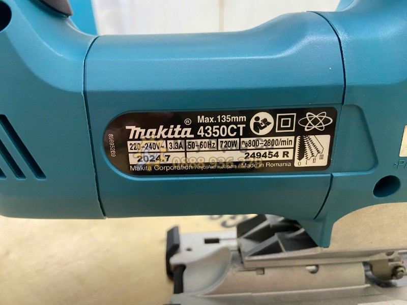 Tem thông số kỹ thuật Makita 4350CT 720W