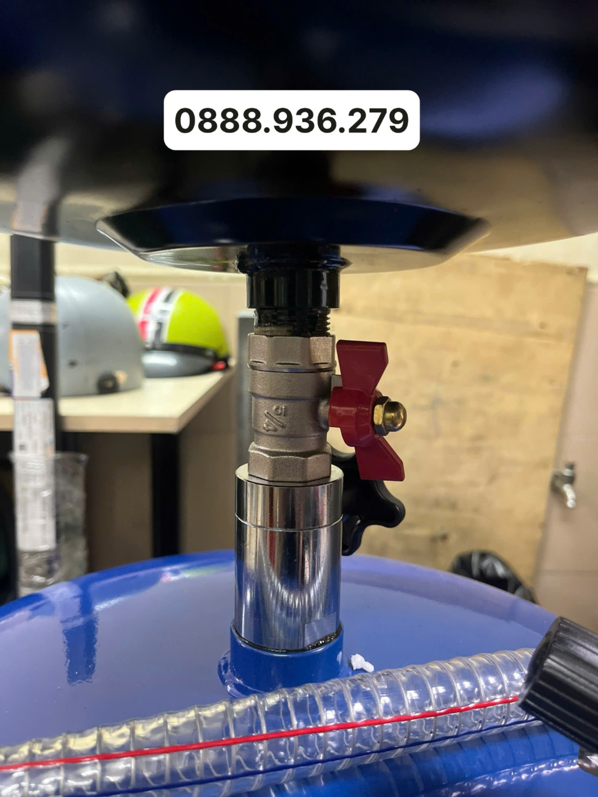 Thùng hút nhớt thải 70L Wadfow WKD1A07 giá tốt