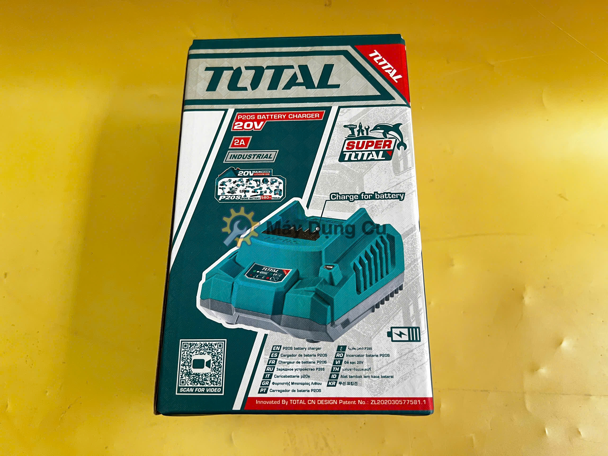 Đế sạc pin 20V Total TFCLI2001 sạc nhanh 2A cho hệ pin P20S