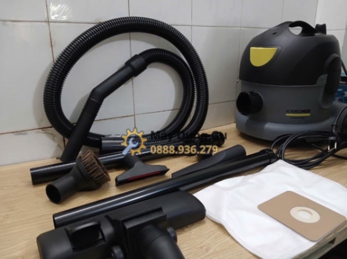 Trọn bộ máy hút bụi Karcher T 8/1 Classic