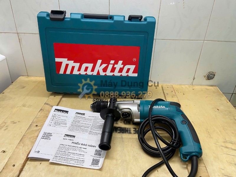 Trọn bộ máy khoan búa Makita HP2051 dùng điện 720W