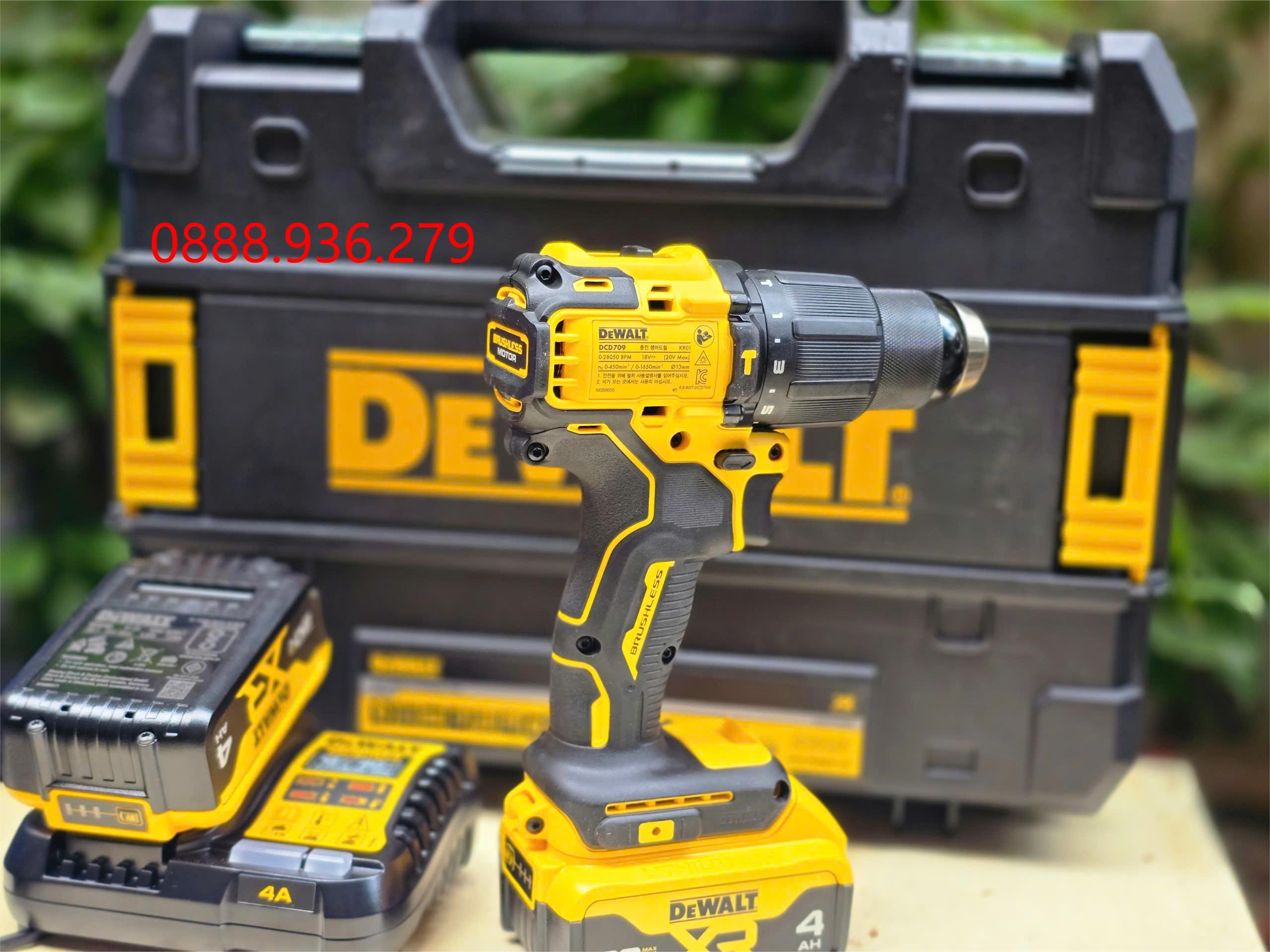 Máy khoan DEWALT DCD709P2-KR đa năng